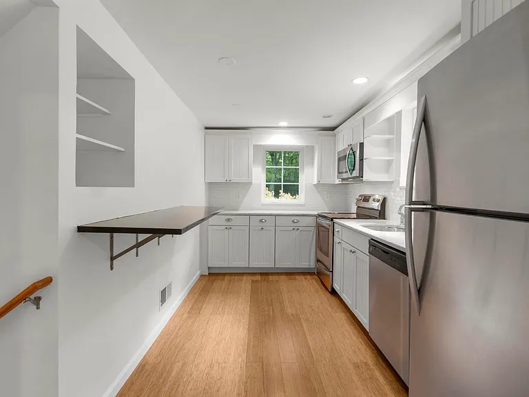 89 Book Hill Rd — Photo 3
