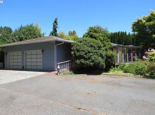 1012 Easy St, Brookings, OR 97415