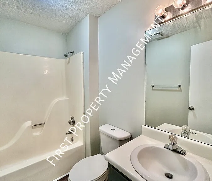 1288 Wright St — Photo 12