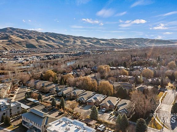 5th image of 3076 S Rookery Ln