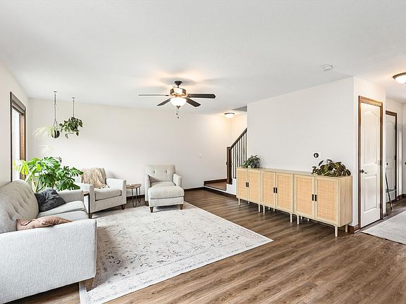 2nd image of 3514 Horton Cir