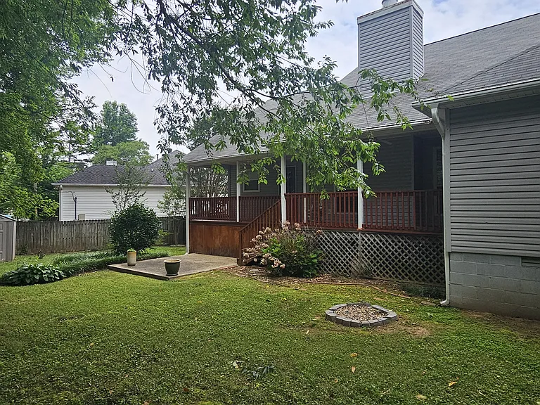 52 Springridge Dr — Photo 20