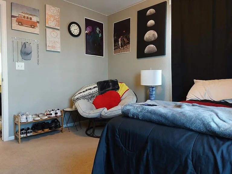 2521 Coach House Loop — Photo 15