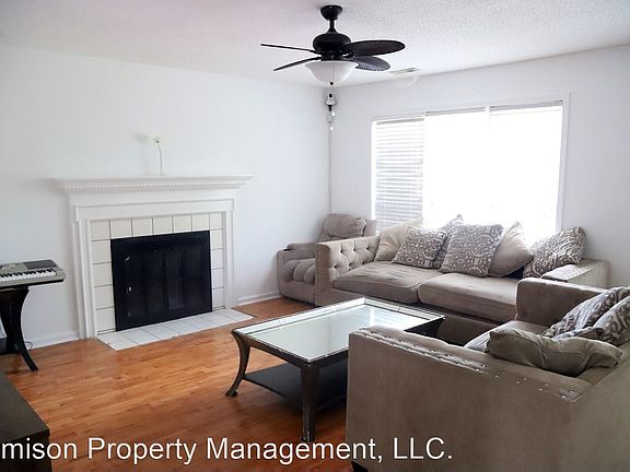 2nd image of 8306 Vermilion Dr