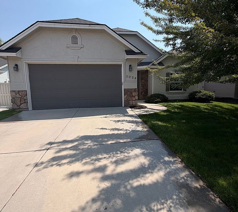 1st image of 3024 N Christian Way