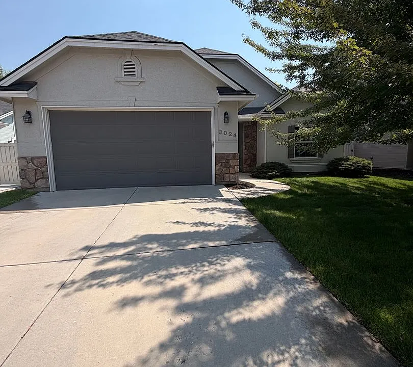 3024 N Christian Way