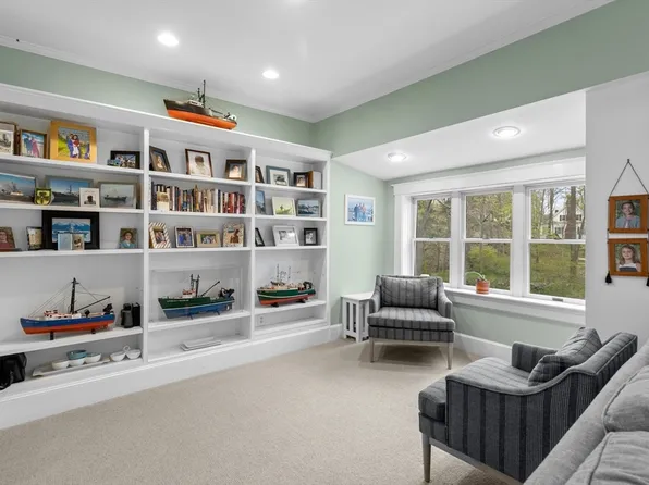 684 Country Way, Scituate, MA 02066