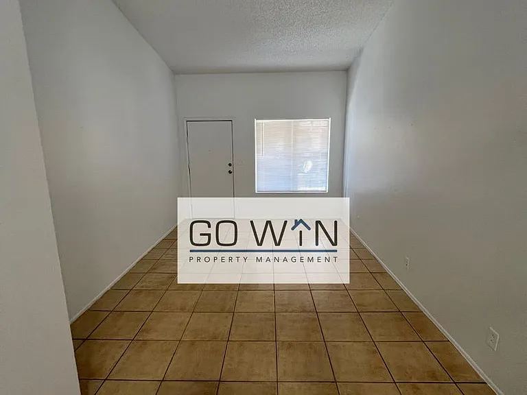 260 W 8th Ave #29 — Photo 12
