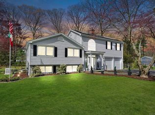 78 Williamsburg Dr, Monroe, CT 06468