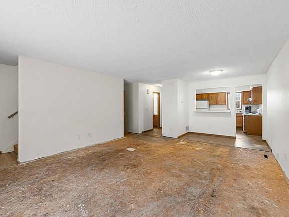 2nd image of 12951 Girard Ave S