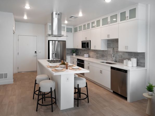 6275 Boulder Hwy #207