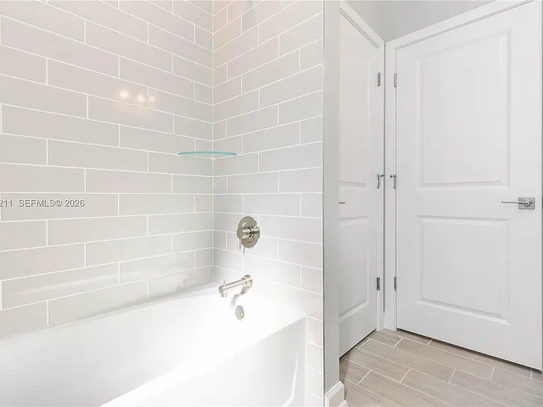 950 Bartram Ave SW — Photo 20