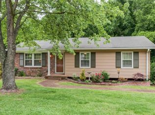556 Holt Valley Rd, Nashville, TN 37221
