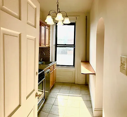 Rented by Boerum Hill Realty | media 15