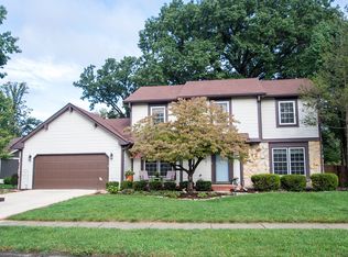 8022 Tanager Ln, Indianapolis, IN