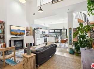 815 Hampton Dr UNIT 3, Los Angeles, CA 90291