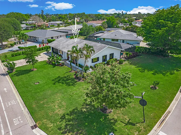 27 Pebble Beach Blvd — Photo 6