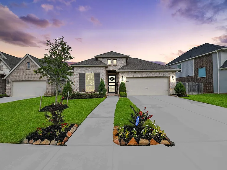 1711 Rustling Creek Dr — Photo 35