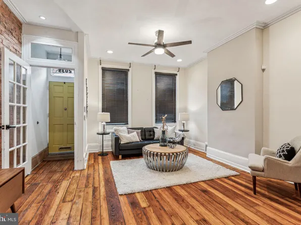 2039 Brandywine St, Philadelphia, PA 19130