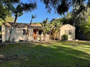 5902 Shirley Ave, Tarzana, CA 91356