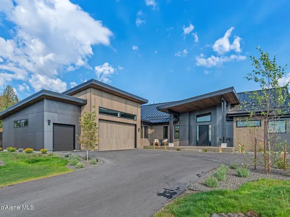 15374 S Chalone Dr, Coeur D Alene, ID 83814