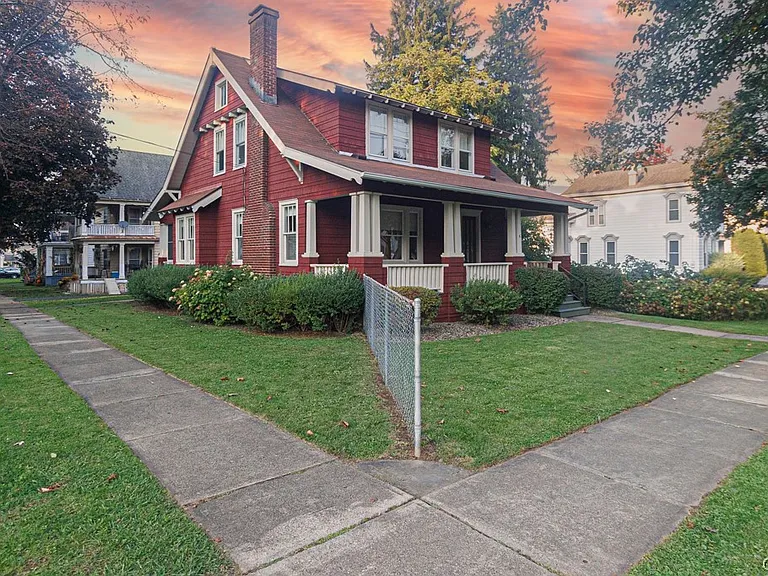 6 Sanger Ave — Photo 7