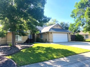 7392 Platinum Way, Redding, CA 96001