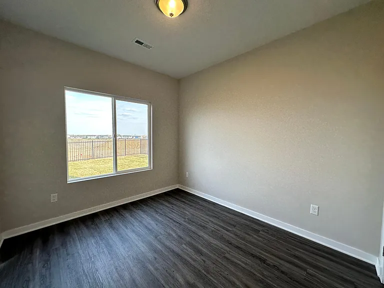 13407 W Haskell Ct — Photo 18