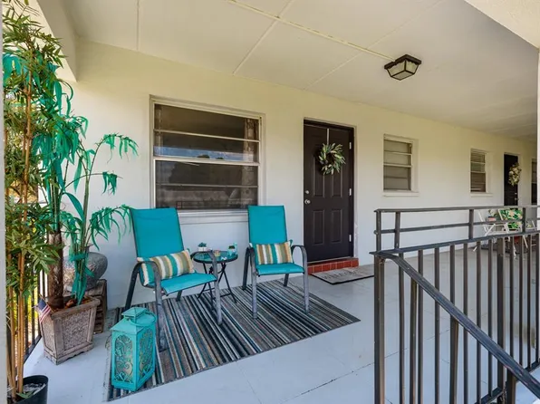 321 35th Ave N Unit D-7, Saint Petersburg, FL 33704