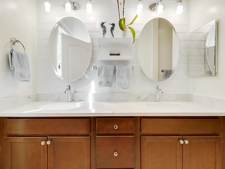 9504 SW Merlin Ct — Photo 26