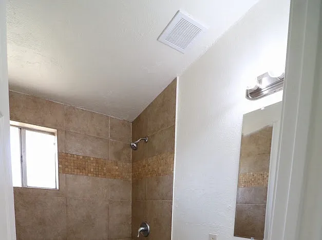 2106 S Campbell Ave #1 — Photo 7