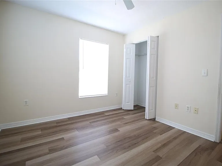 720 Newton Ave S — Photo 13