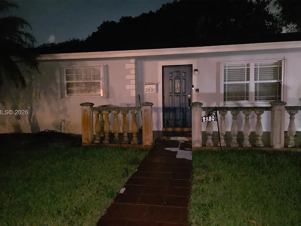 2830 NW 209th Ter