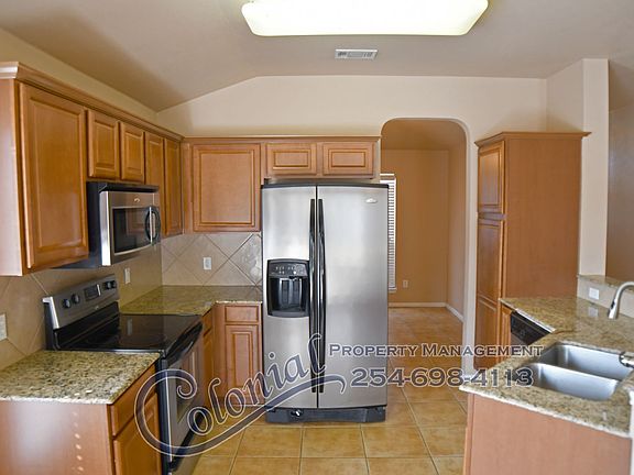 4th image of 6108 Bridgewood Dr