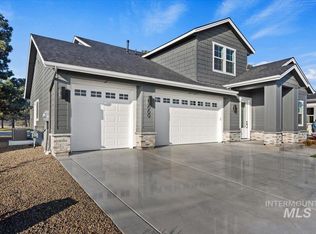 669 N Hiltonhead Way, Eagle, ID 83616