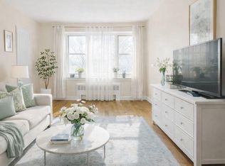 15033 Jewel Avenue #303B, Flushing, NY