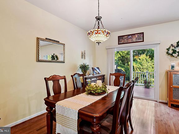 5th image of 7270 Dorchester Woods Ln