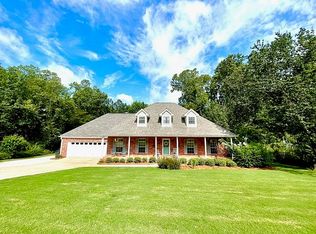 407 Walnut Grove Dr, Pearl, MS 39208