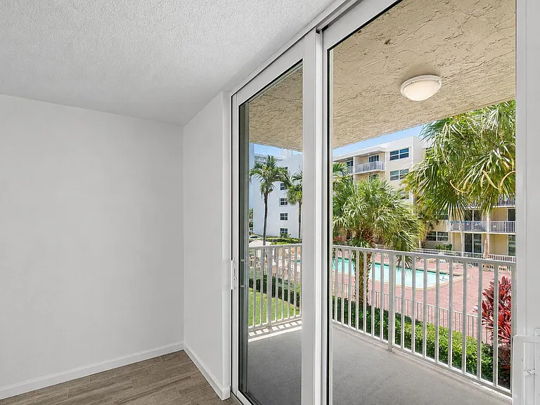 2929 S Ocean Blvd #2120 — Photo 5