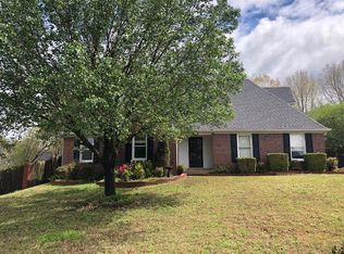 312 Meadow Trail Cv, Cordova, TN 38018