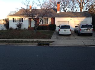 23 Eardley Rd, Edison, NJ 08817