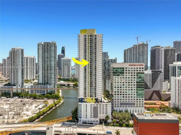 185 SW 7th St APT 3100, Miami, FL 33130