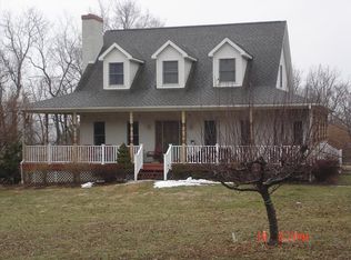 1380 Bickel Rd, Pottstown, PA 19465