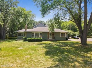 349R 21st Ave N, Hopkins, MN 55343