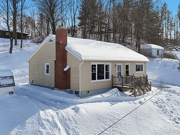 3rd image of 40 Victory Ter