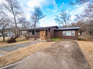 407 Lake Dr, Branson, MO 65616