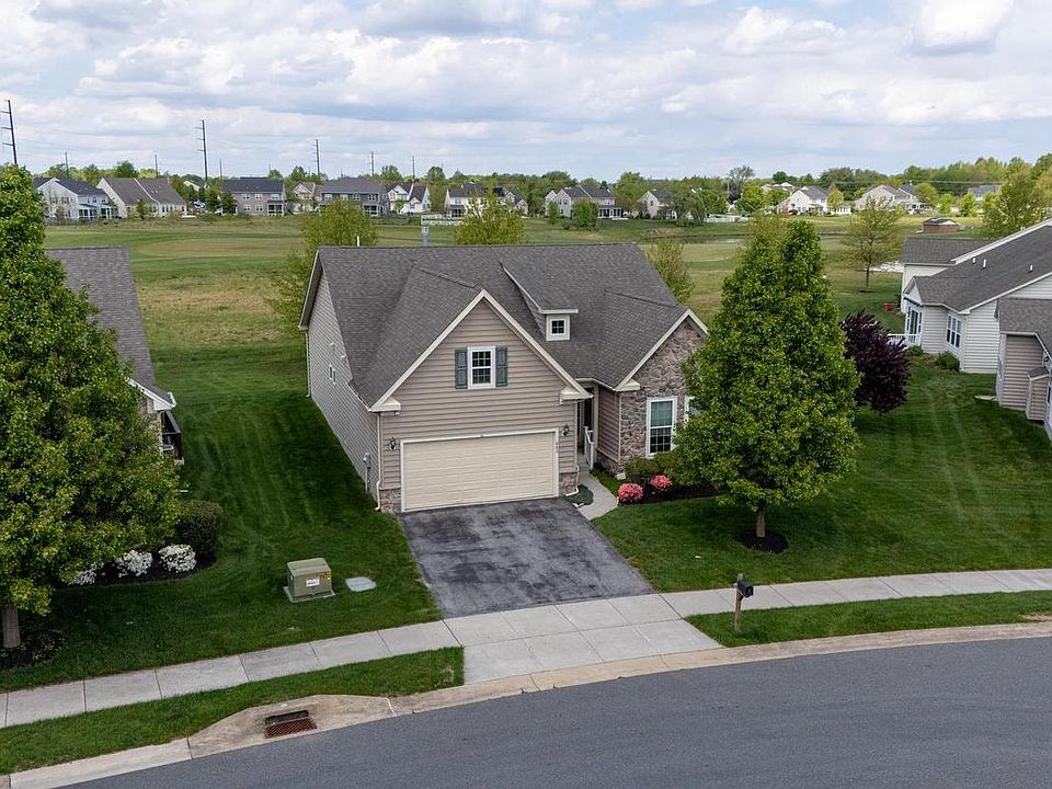 1st image of 643 Southerness Dr
