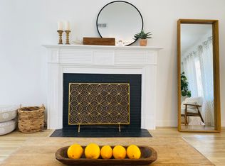 7325 Yolanda Ave, Reseda, CA 91335