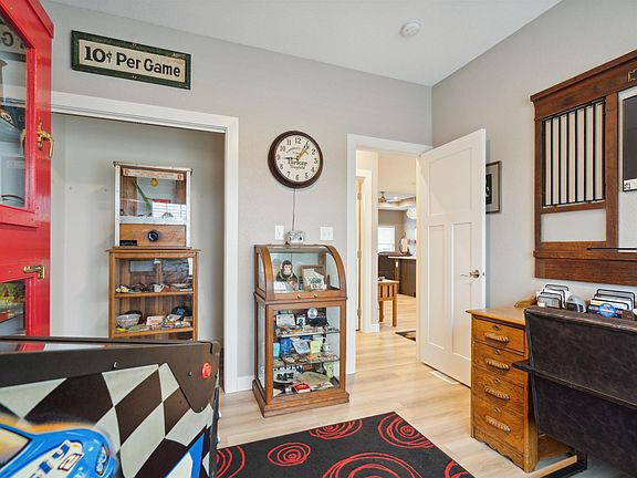 4th image of 1614 Faithway Dr