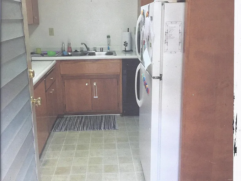 1366 Lafayette Rd — Photo 23